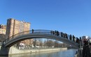 По Салтыковскому мосту
